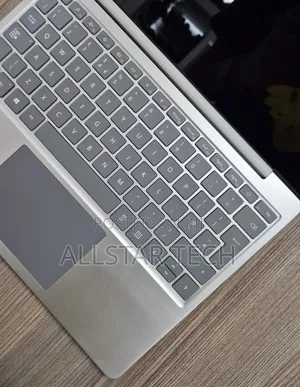 Laptop Microsoft Surface Go 16GB Intel Core i5 SSD 256GB