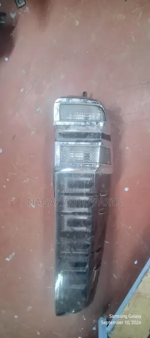 Toyota Voxy 2018 Taillight