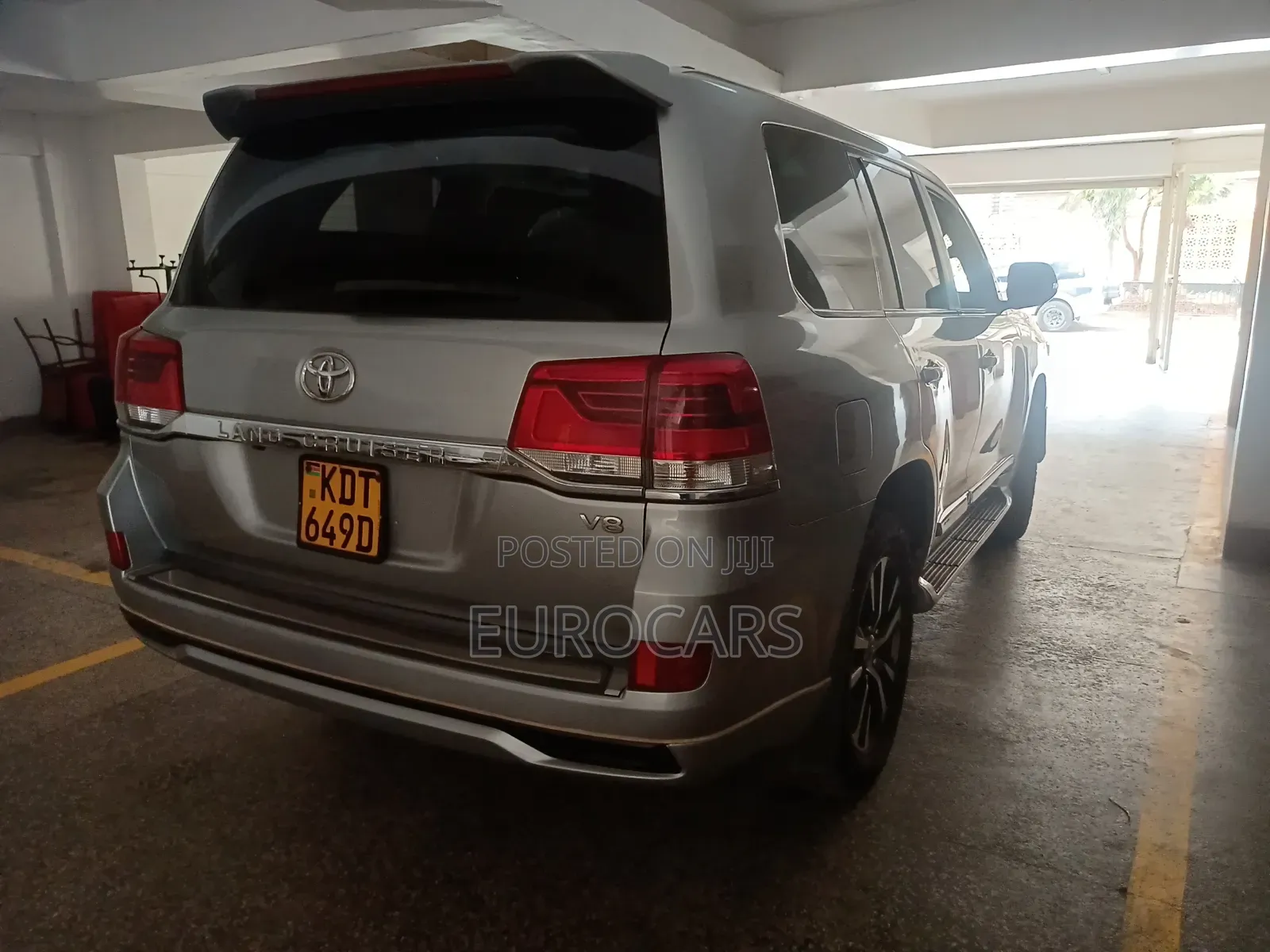 Toyota Land Cruiser 4.5 V8 TD 2018 Silver
