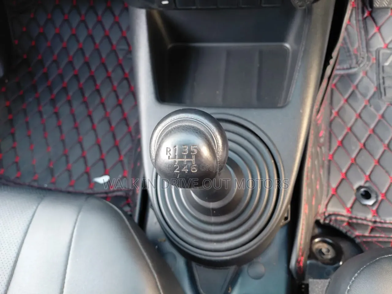 Toyota Hilux 2019 Silver