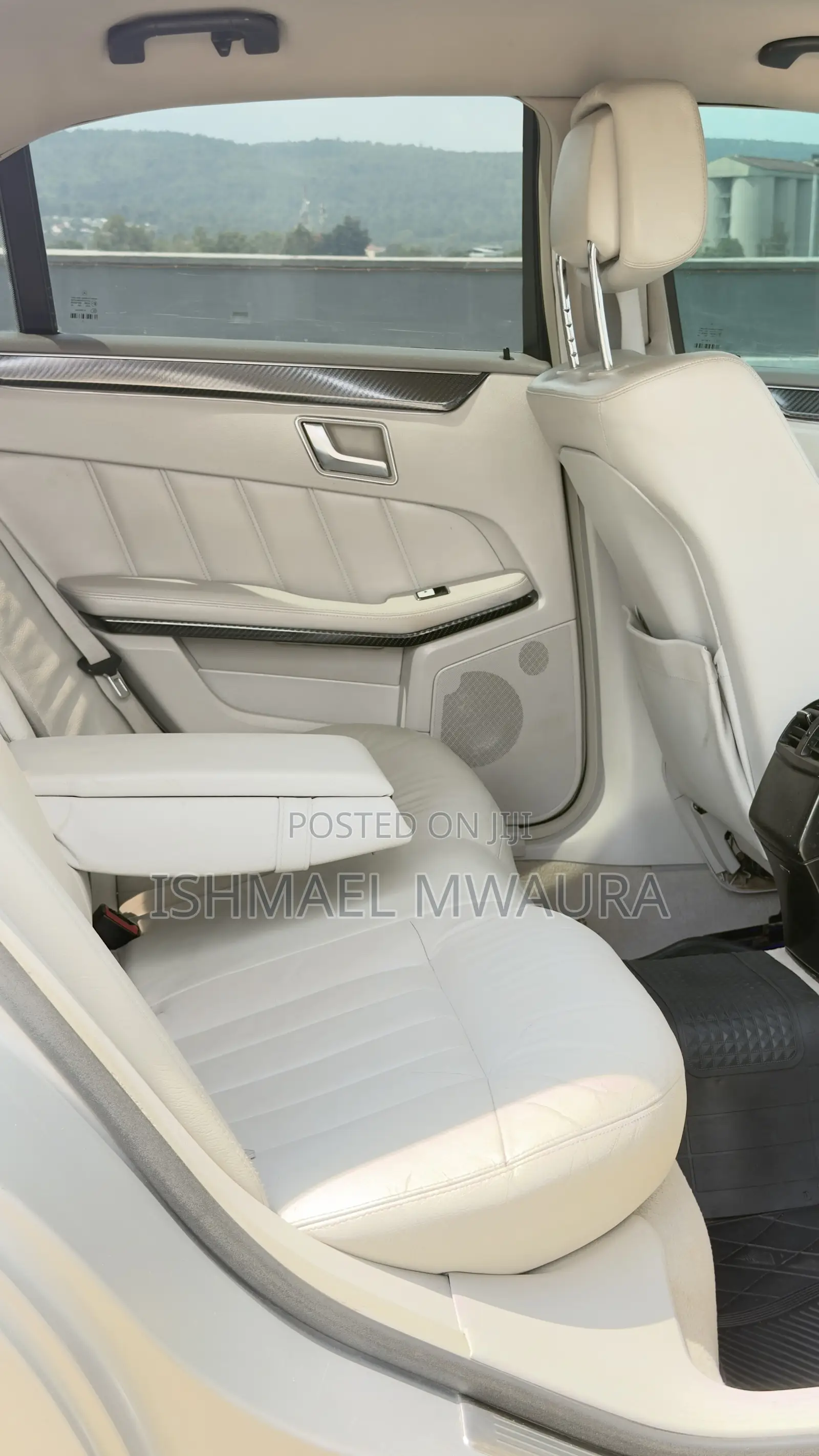 Mercedes-Benz E250 2010 Silver