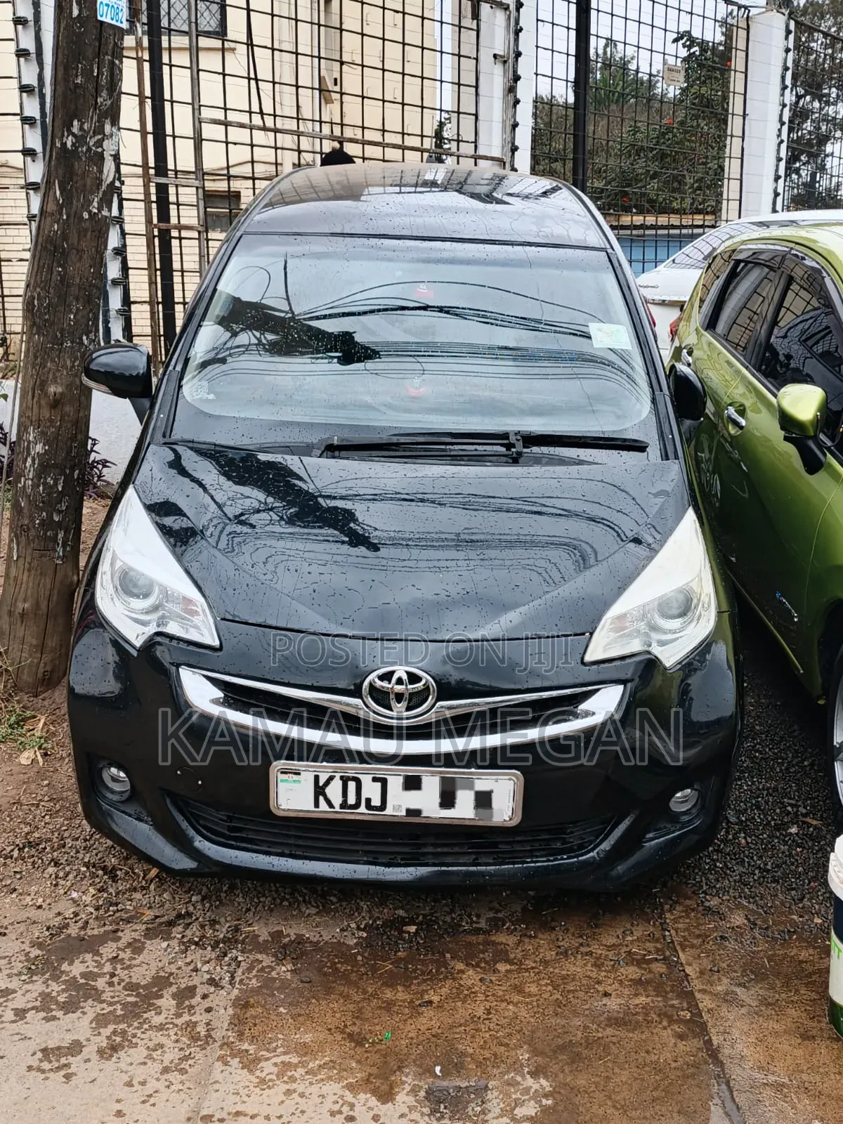 Toyota Ractis 2014 Black