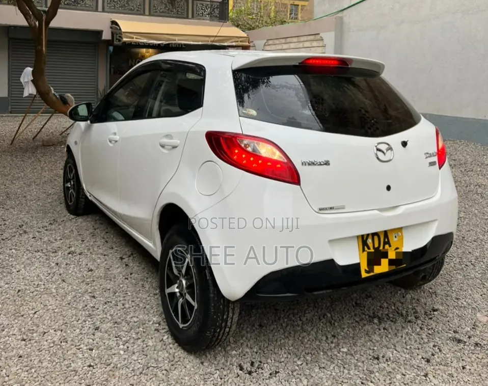 Mazda Demio 2014 White