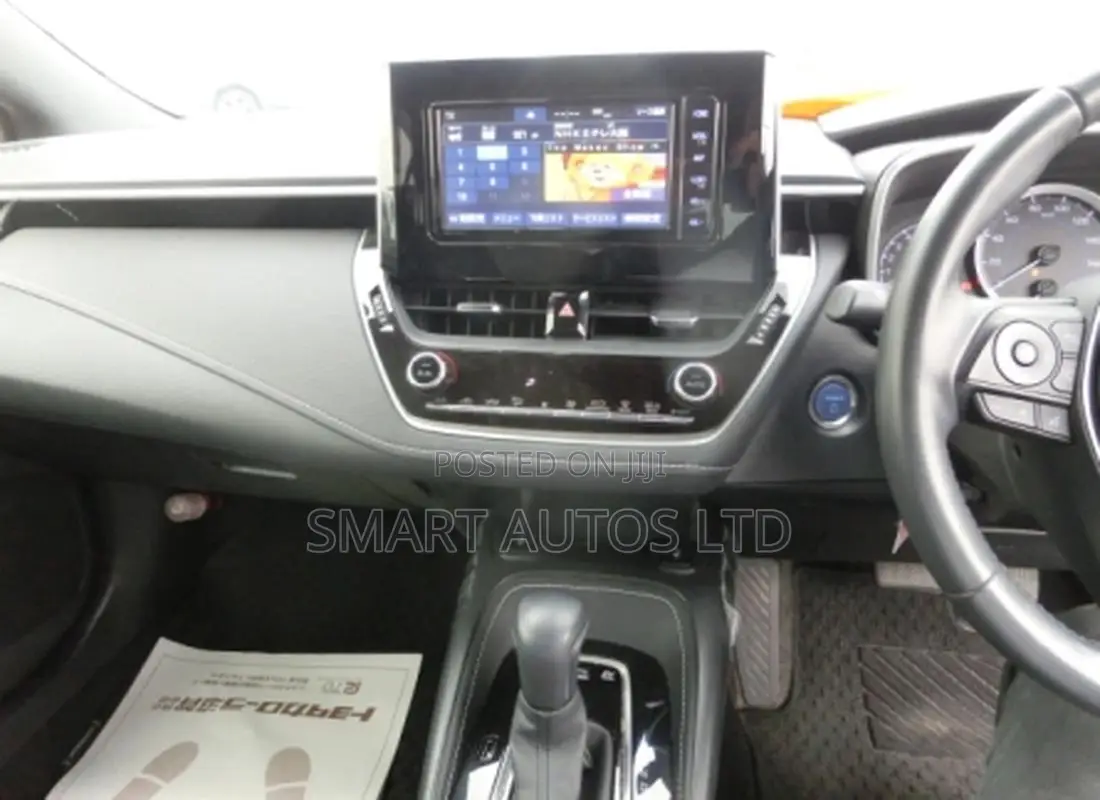 Toyota Corolla LE Eco (1.8L 4cyl 2A) 2018 Silver