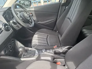 Mazda 2 2019 Silver