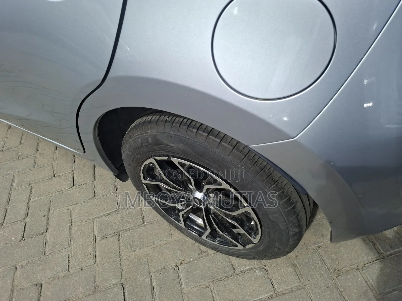 Mazda 2 2019 Silver