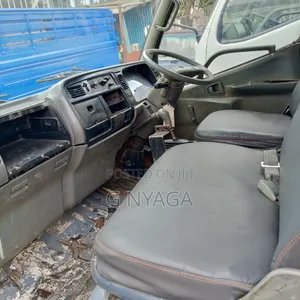 Mitsubishi Fuso Canter