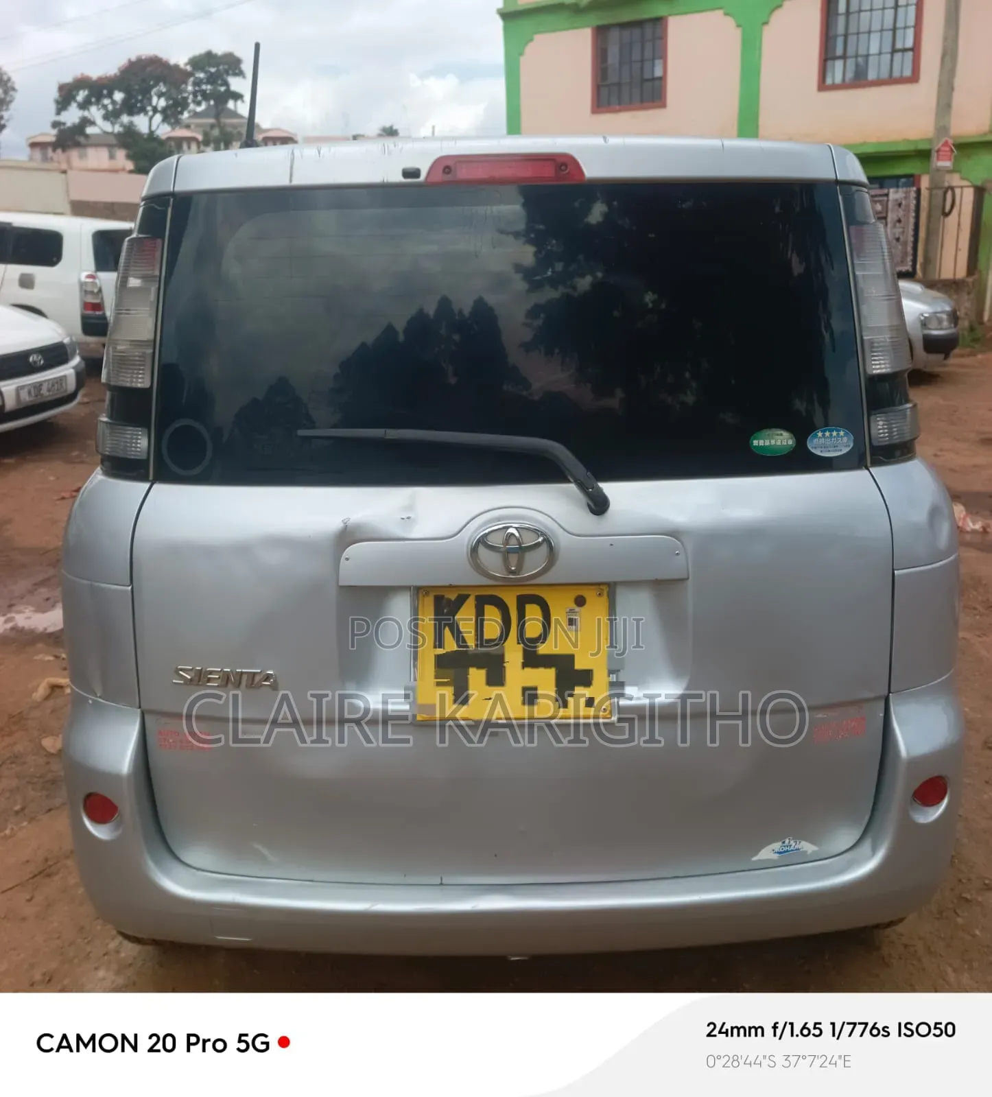 Toyota Sienta 2014 Silver
