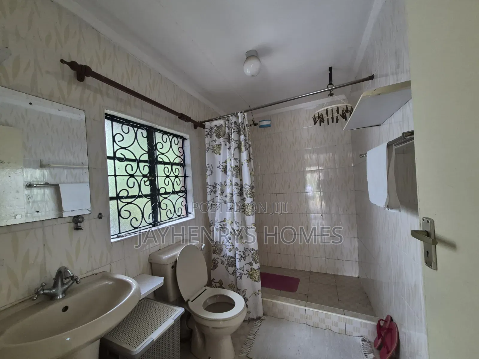 Furnished 1bdrm House in Ridgeways for rent