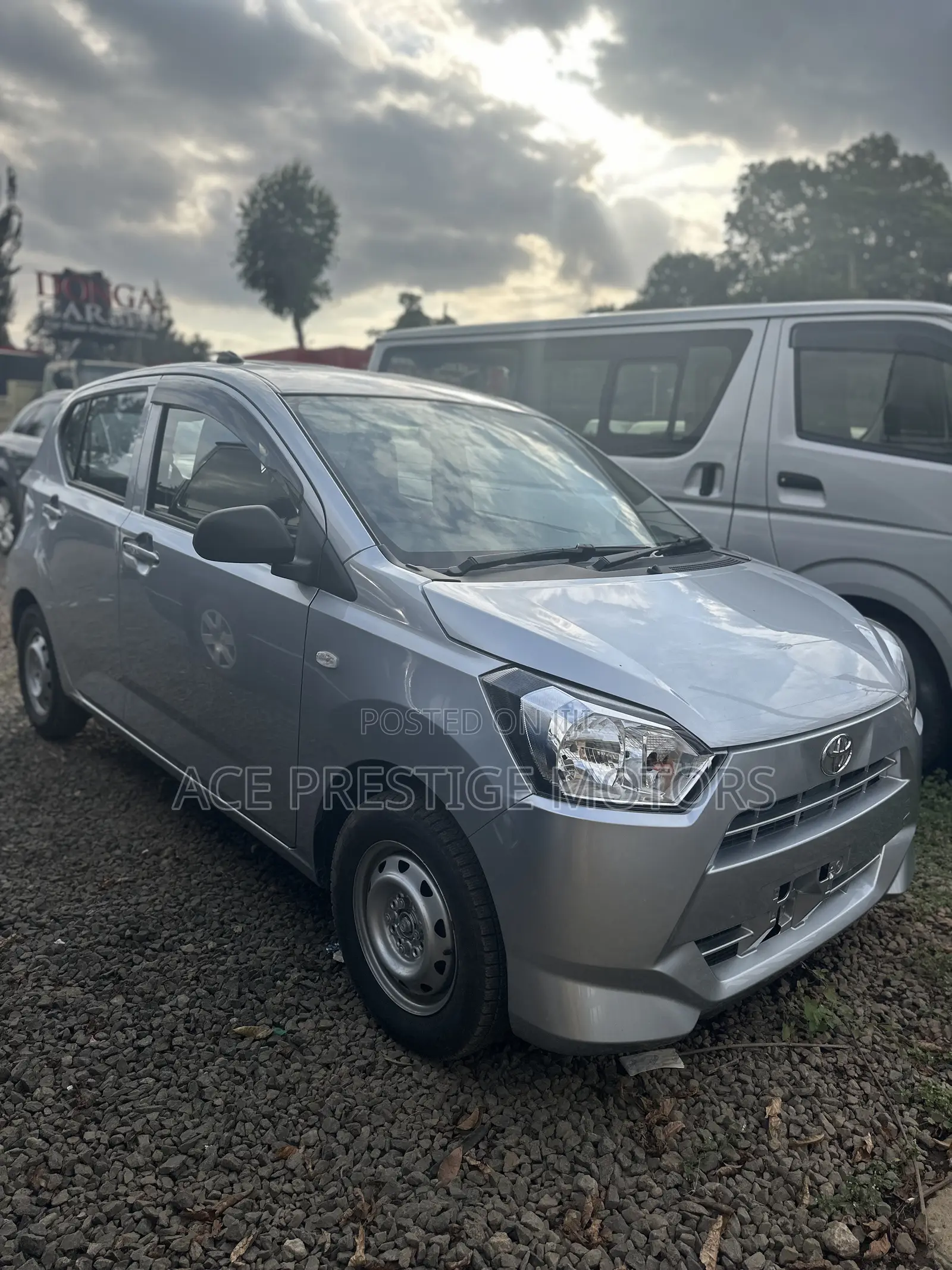 Toyota Pixis Epoch 2019 Silver