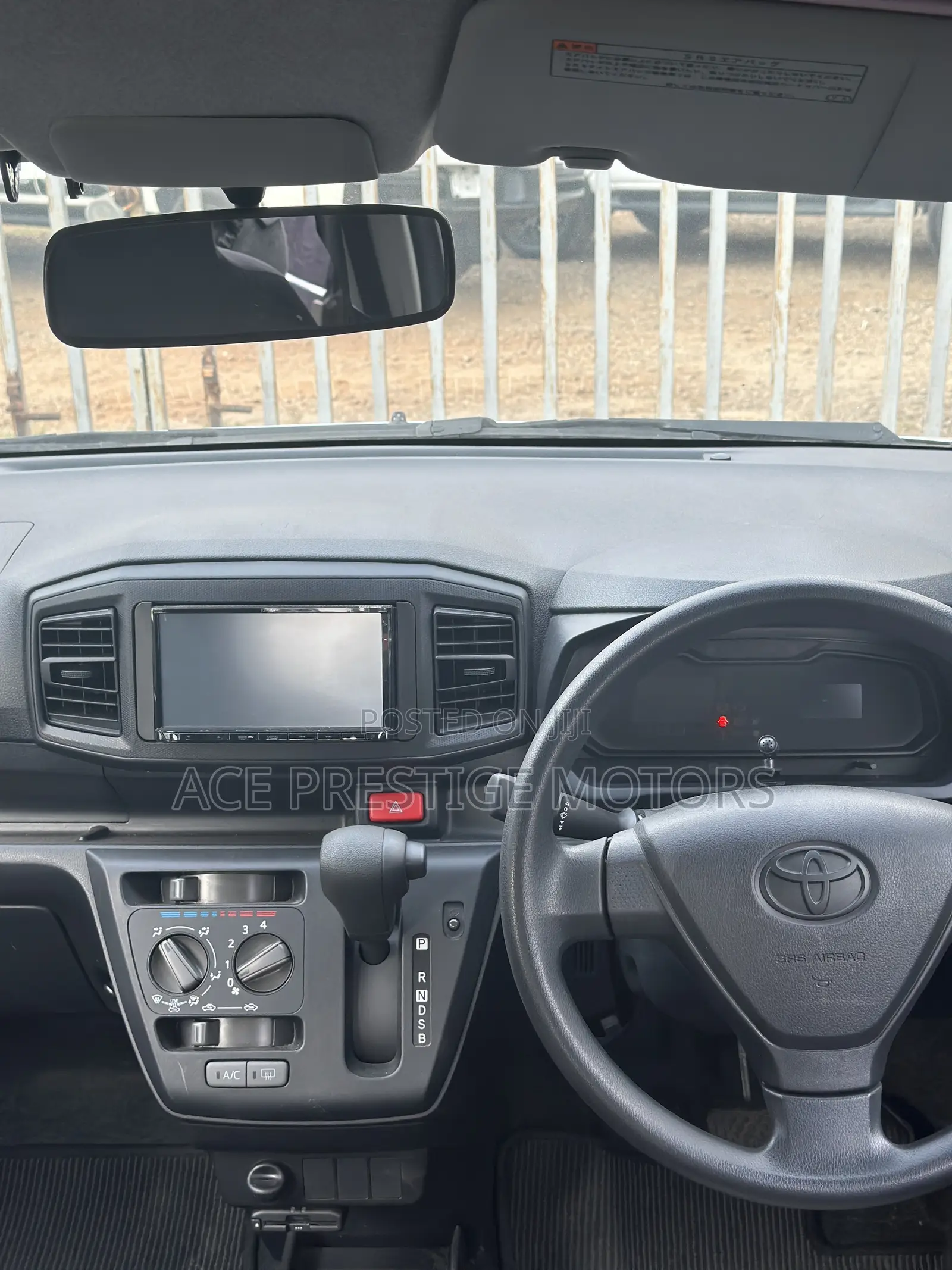 Toyota Pixis Epoch 2019 Silver