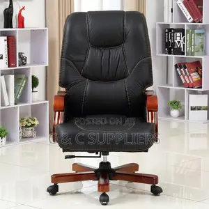Manager Ergonomic Leather Chair.