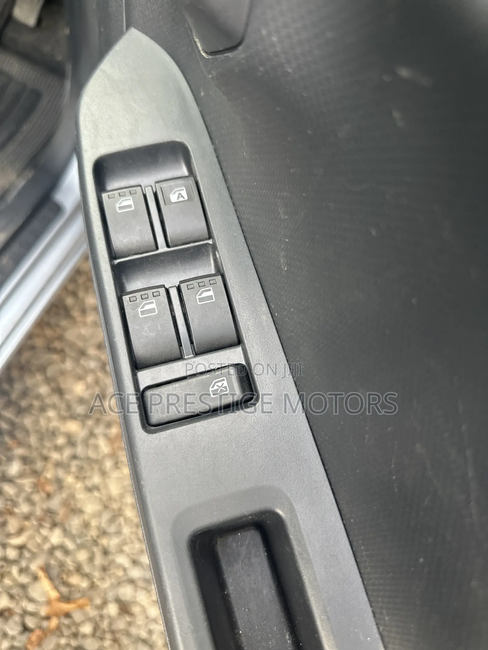 Toyota Pixis Epoch 2019 Silver