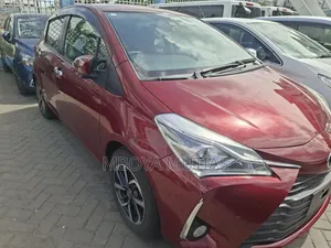 Toyota Vitz 1.3 FWD 5dr 2019 Maroon