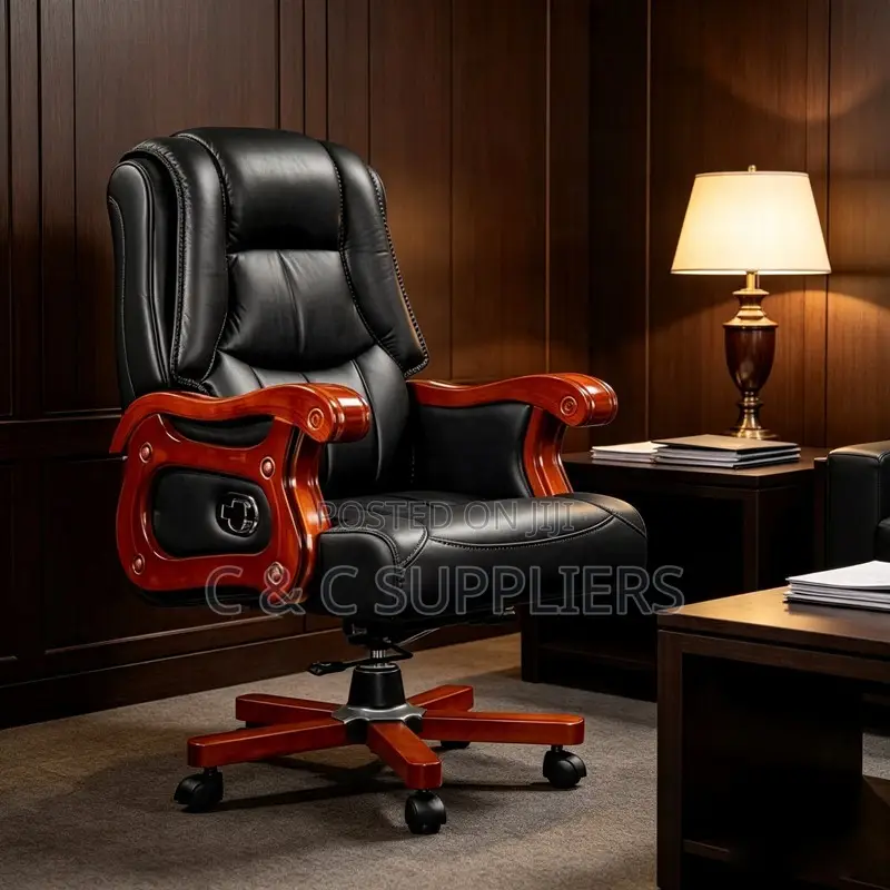 Manager Ergonomic Leather Chair.