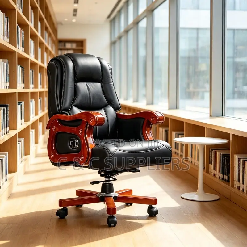 Manager Ergonomic Leather Chair.