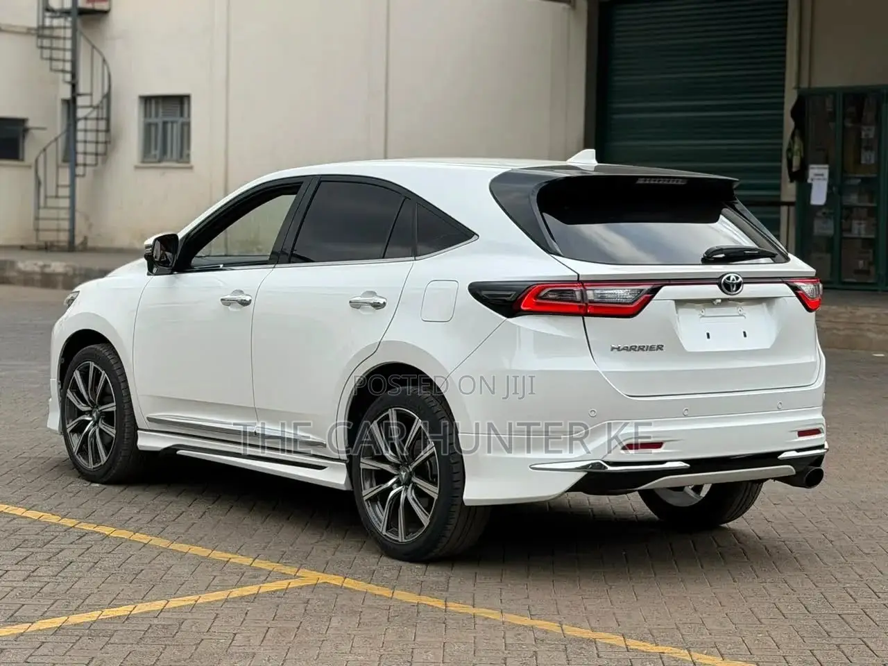 Toyota Harrier 2.0 Turbo 2019 Pearl