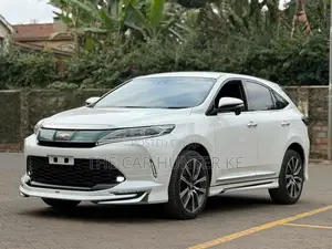 Toyota Harrier 2.0 Turbo 2019 Pearl