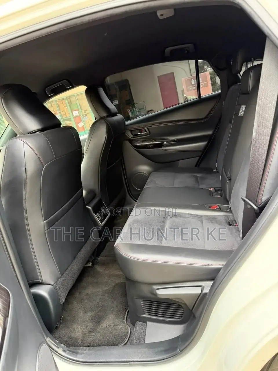 Toyota Harrier 2.0 Turbo 2019 Pearl
