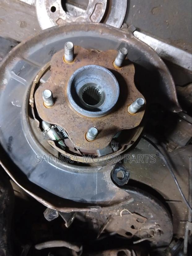 Extrail NT31 Rear Hub