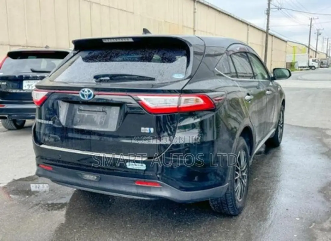 Toyota Harrier Hybrid Premium 2018 Black