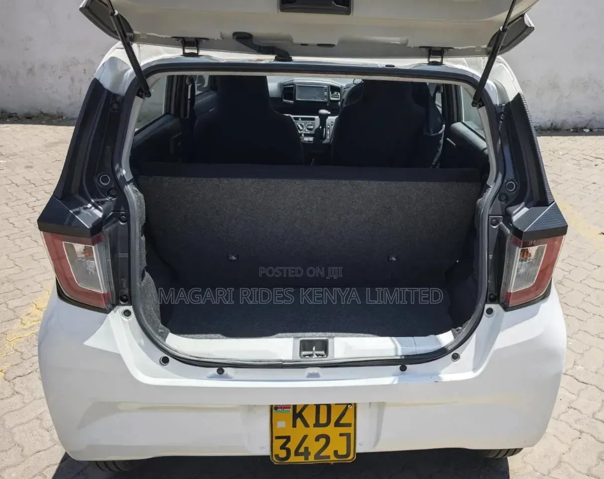 Daihatsu Mira 2019 White