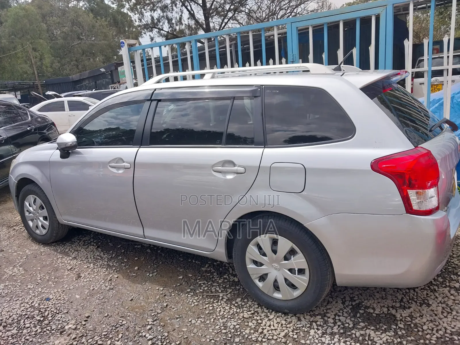 Toyota Corolla Fielder 2015 Silver