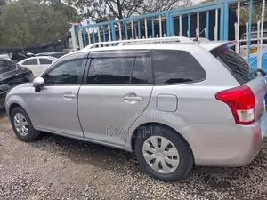 Toyota Corolla Fielder 2015 Silver
