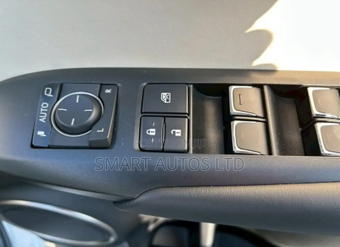 Lexus NX 300 FWD 2018 Pearl