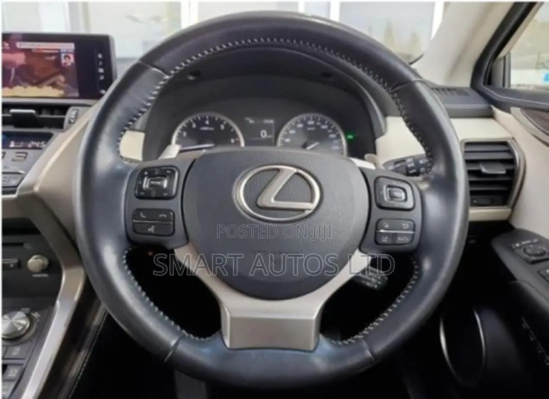 Lexus NX 300 FWD 2018 Pearl