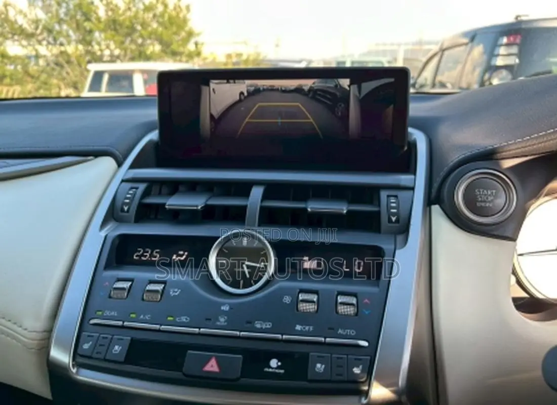 Lexus NX 300 FWD 2018 Pearl