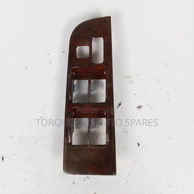 Toyota Premio Nyoka/Ae110 Main Switch Cover