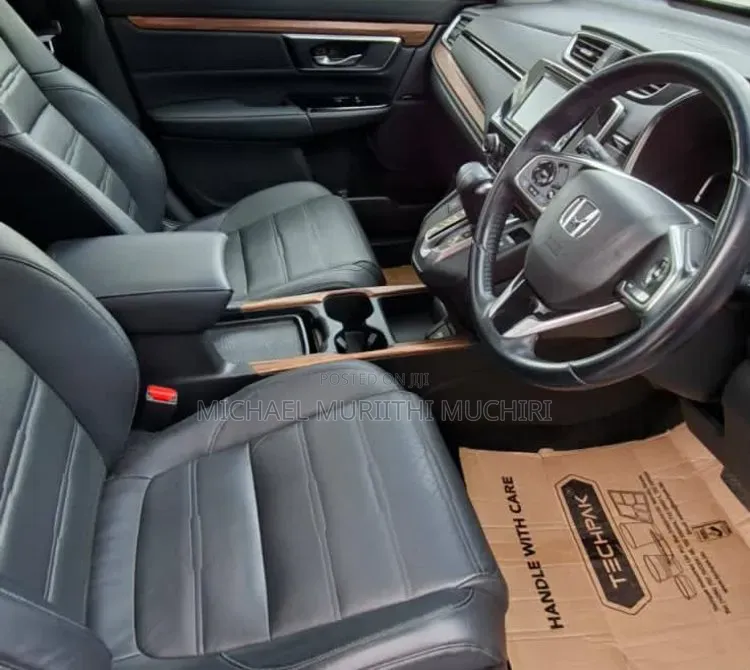 Honda CR-V 2019 White