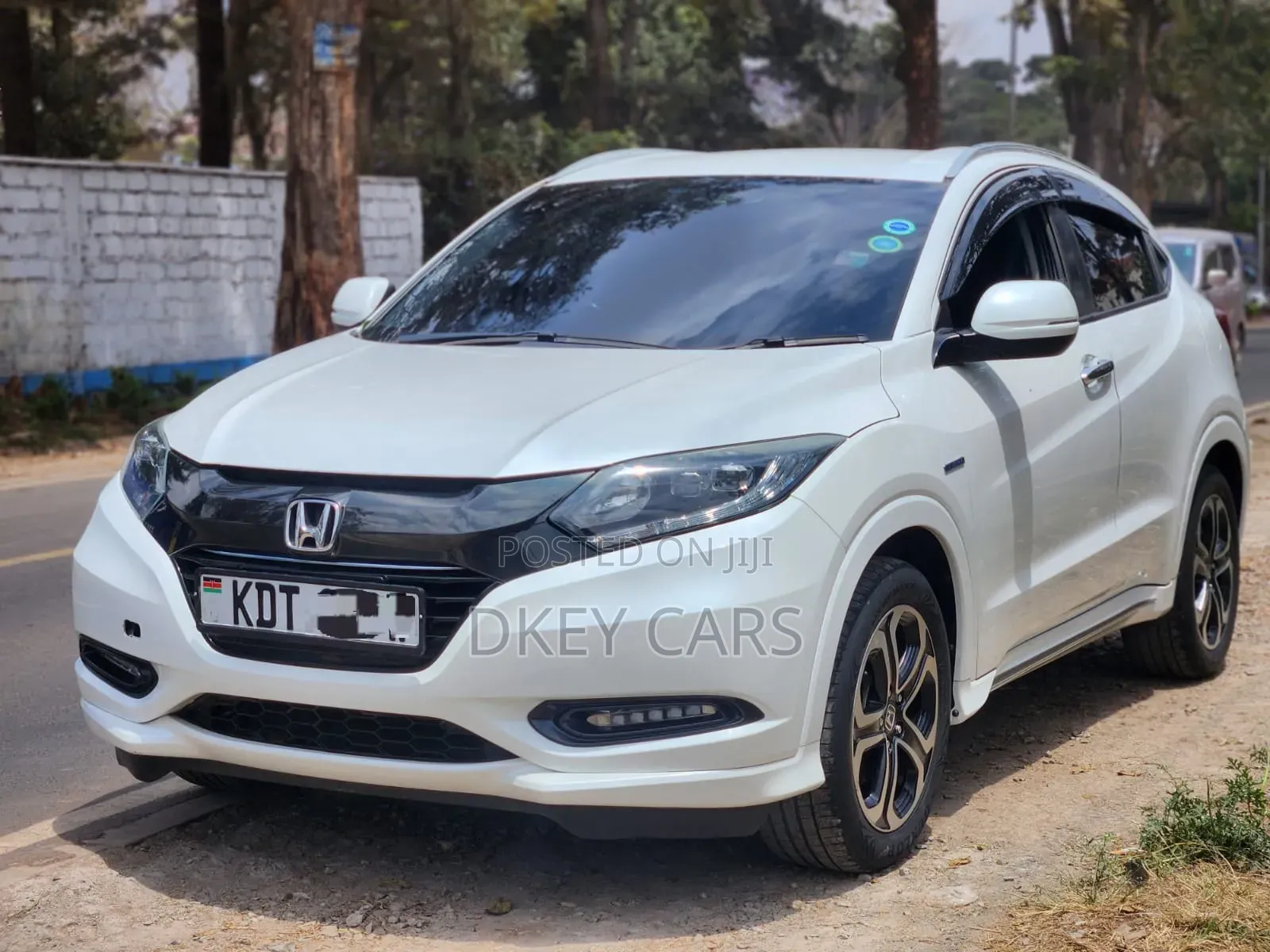 Honda Vezel 2018 White