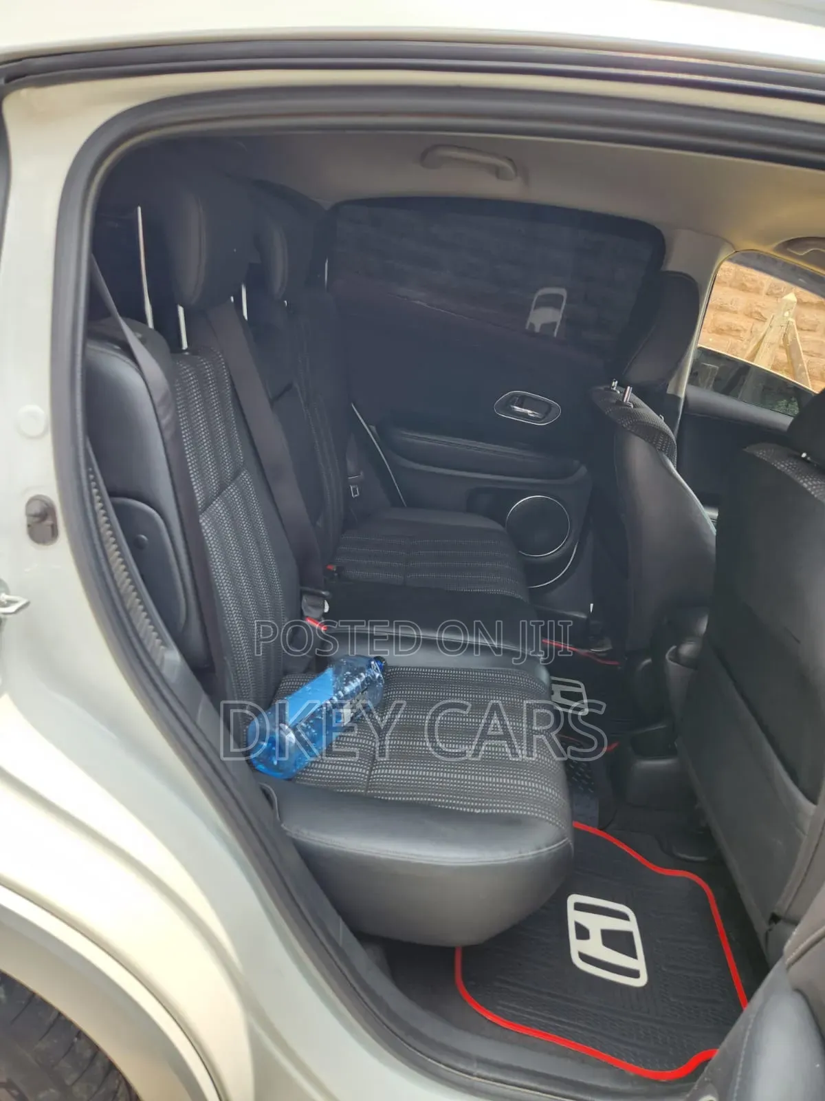 Honda Vezel 2018 White