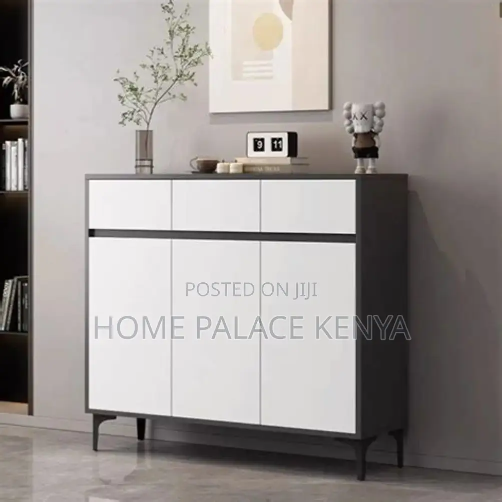 Console Tables; Modern Console Tables for Entryway Interiors