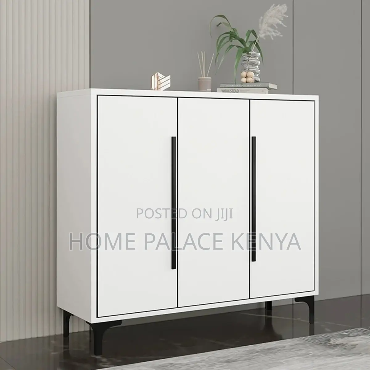 Console Tables; Modern Console Tables for Entryway Interiors