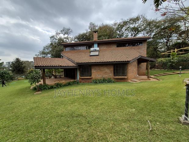 2bdrm House in Runda for rent