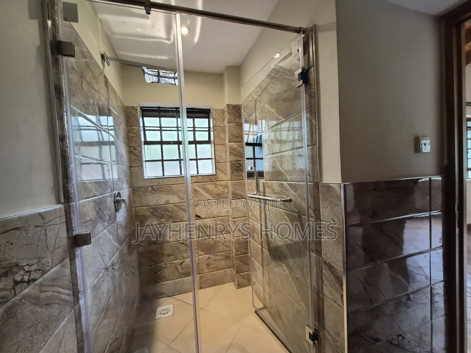 2bdrm House in Runda for rent