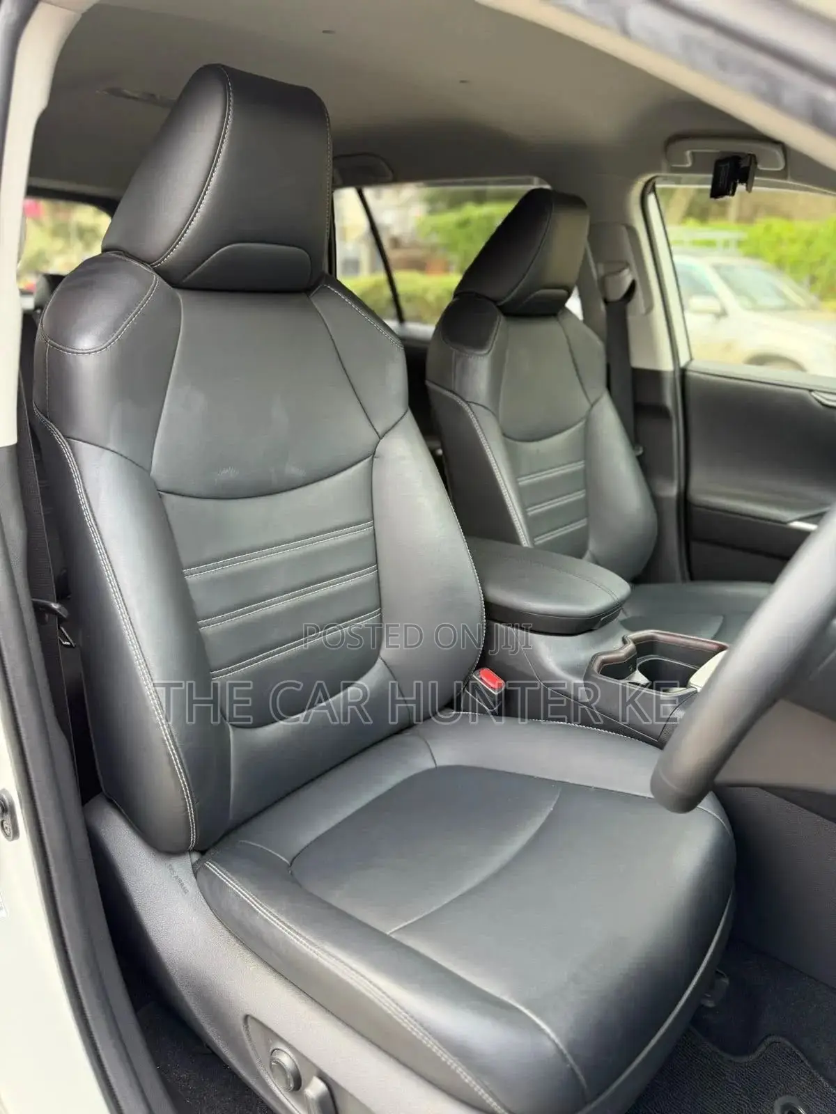 Toyota RAV4 2020 Pearl