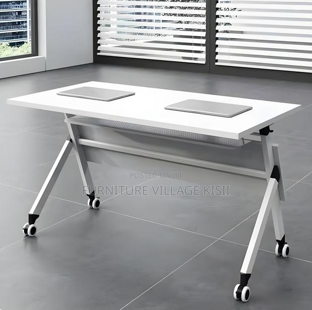 Office Table; 140cm Movable Foldable Training Table - thumbnail 3