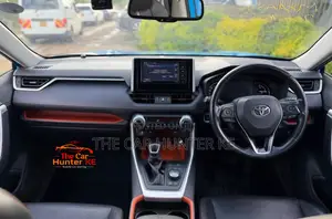 Toyota RAV4 2019 Blue