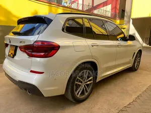 BMW X3 xDrive30i AWD 2018 White