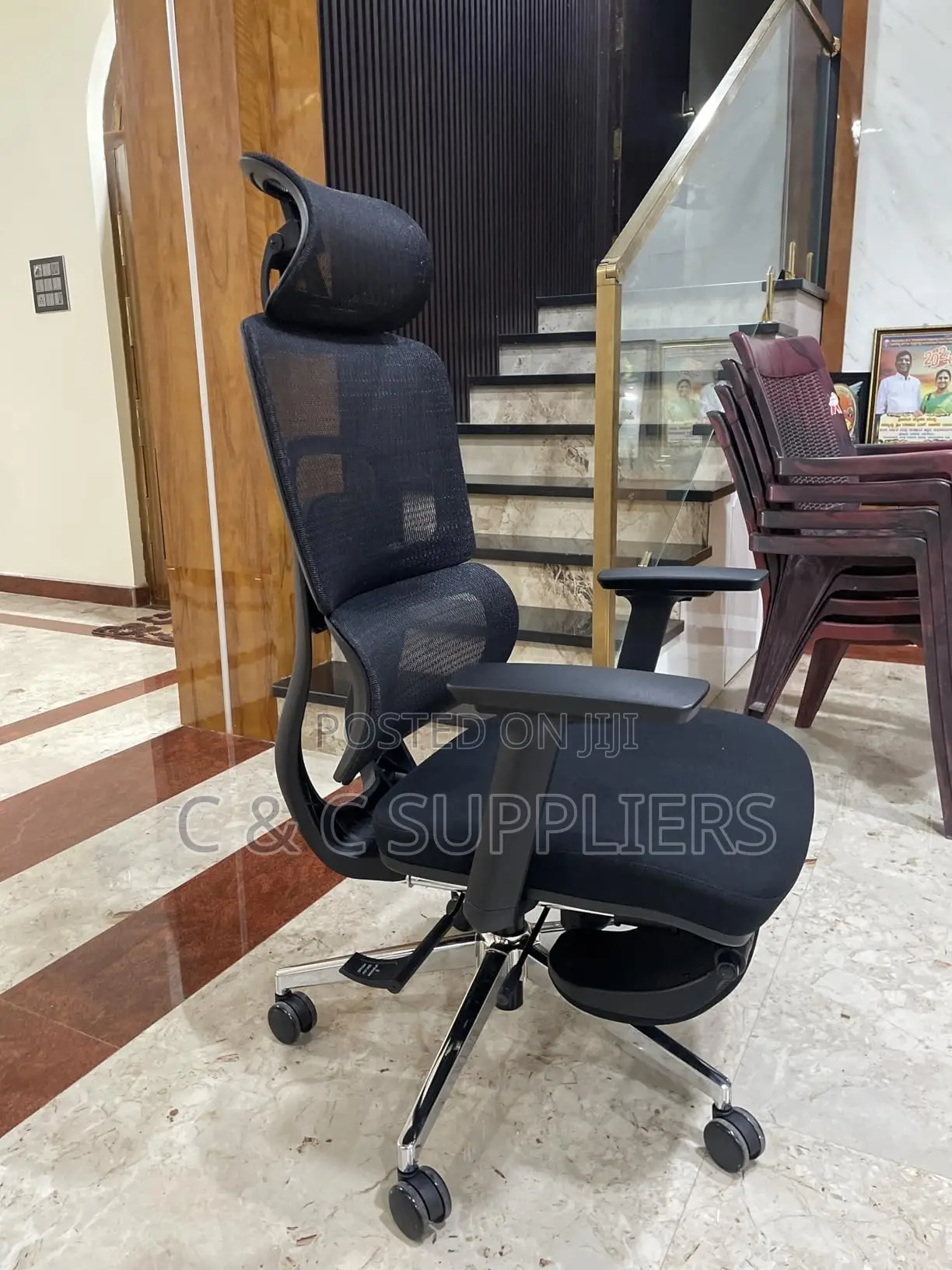 Orthopedic High Back Seat With Footrest