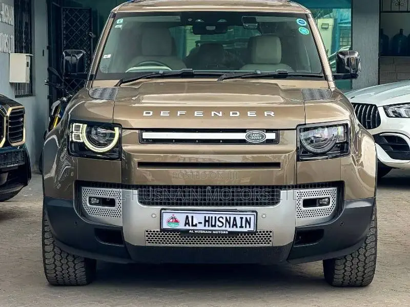 Land Rover Defender 2021 Brown