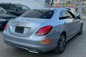 Mercedes-Benz C200 2016 Silver