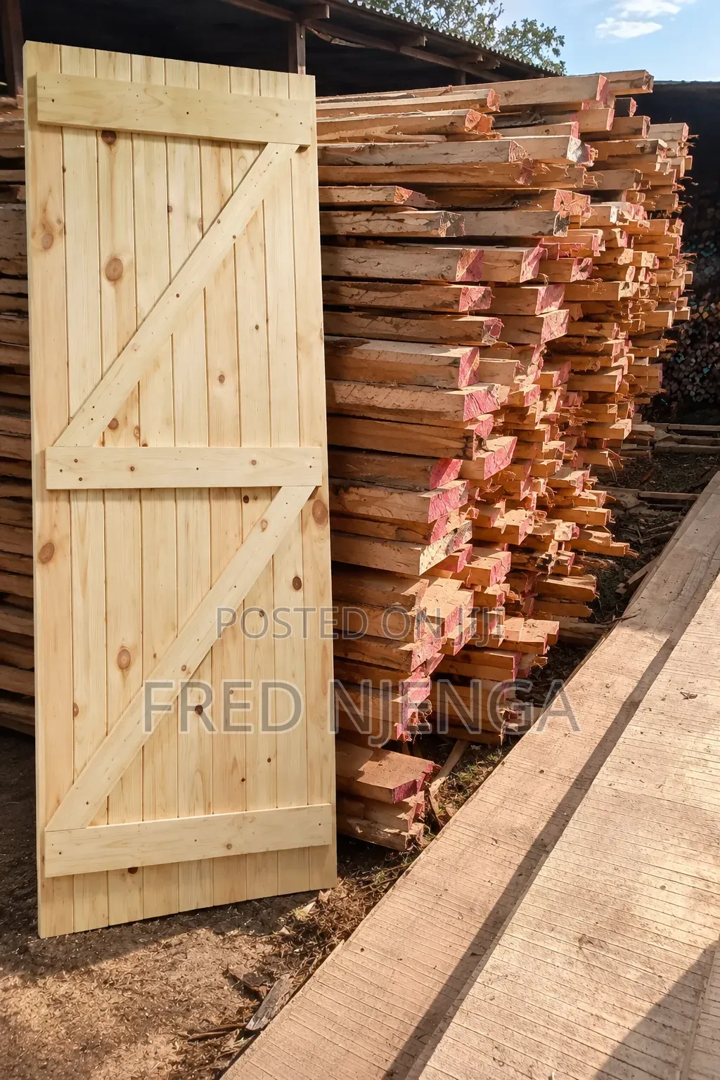 Pine Cypress Timber, Door