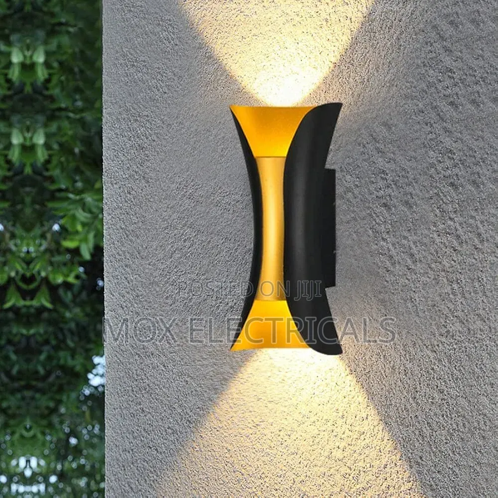 Up and Down Outdoor/Indoor Wall Light