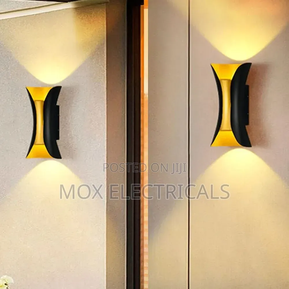 Up and Down Outdoor/Indoor Wall Light