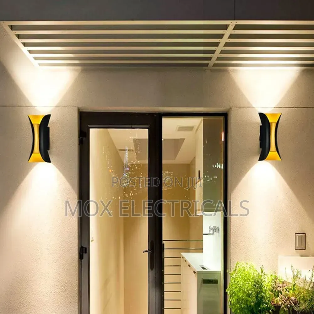 Up and Down Outdoor/Indoor Wall Light